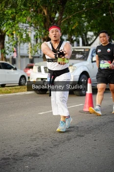 Runner Photo 4134742