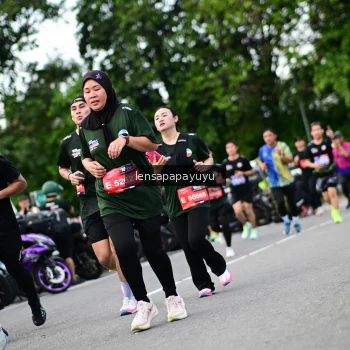 Runner Photo 4134754