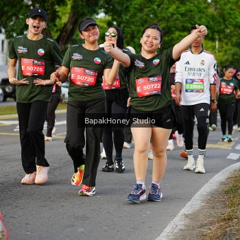 Runner Photo 4134775