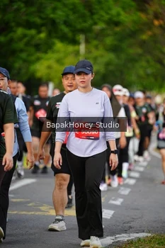 Runner Photo 4134780