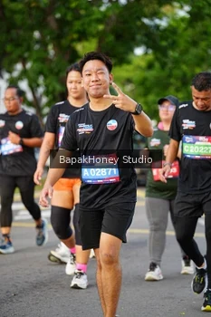 Runner Photo 4134784