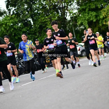 Runner Photo 4134798