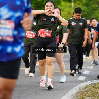 Runner Photo 4134800