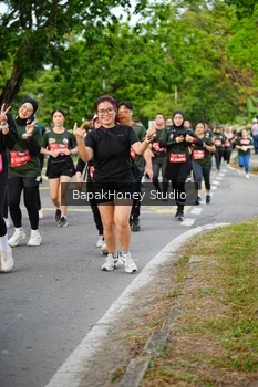 Runner Photo 4134816