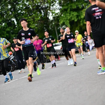 Runner Photo 4134825