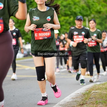 Runner Photo 4134835