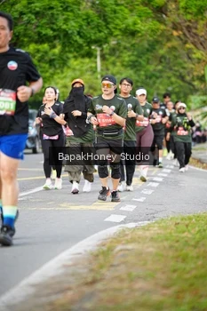Runner Photo 4134839