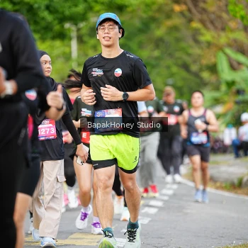 Runner Photo 4134840