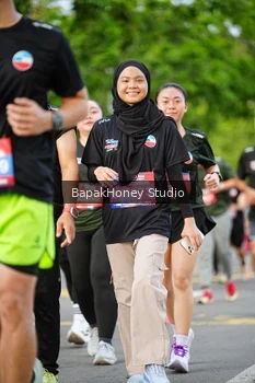 Runner Photo 4134842