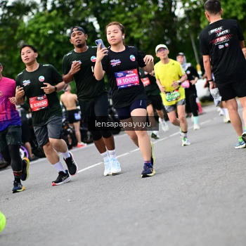 Runner Photo 4134859