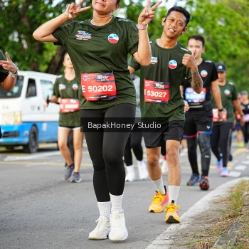 Runner Photo 4134861