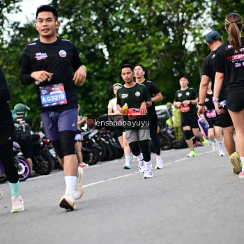 Runner Photo 4134868