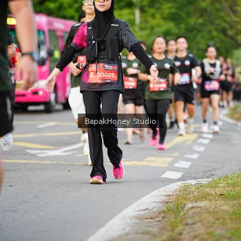 Runner Photo 4134877