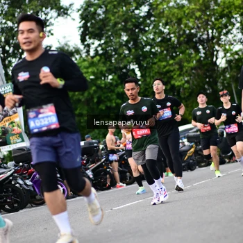 Runner Photo 4134880
