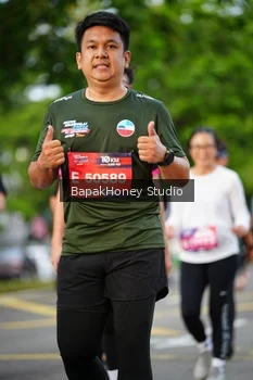 Runner Photo 4134884