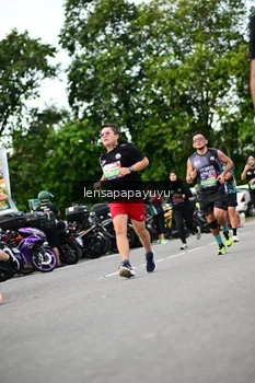 Runner Photo 4134895