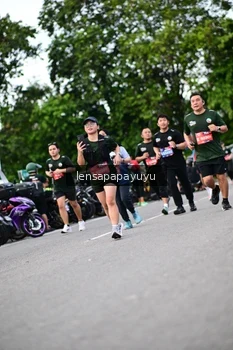 Runner Photo 4134926