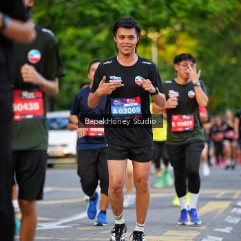 Runner Photo 4134935