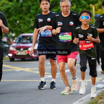 Runner Photo 4134938