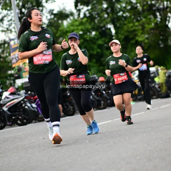 Runner Photo 4135002