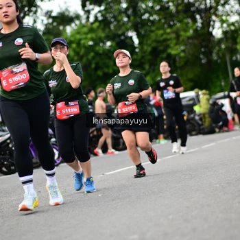 Runner Photo 4135007
