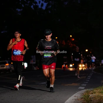 Runner Photo 4135019