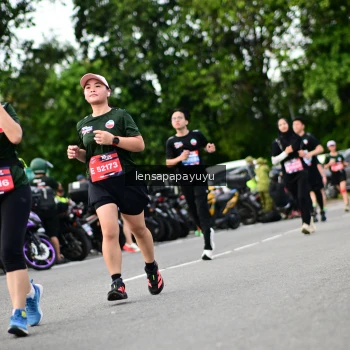 Runner Photo 4135033