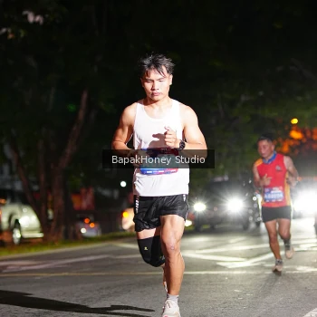 Runner Photo 4135043