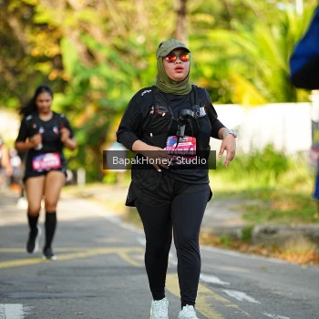 Runner Photo 4135067