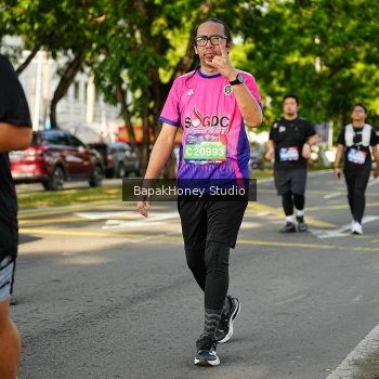 Runner Photo 4135089