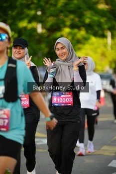 Runner Photo 4135091