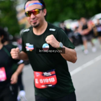 Runner Photo 4135095