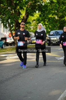 Runner Photo 4135096