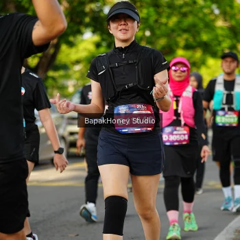 Runner Photo 4135112