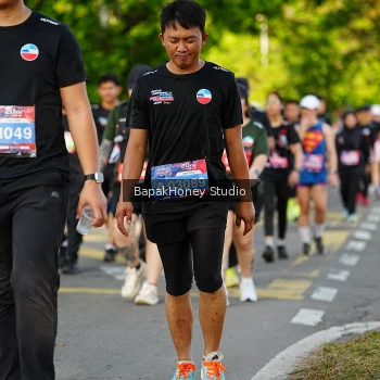 Runner Photo 4135140