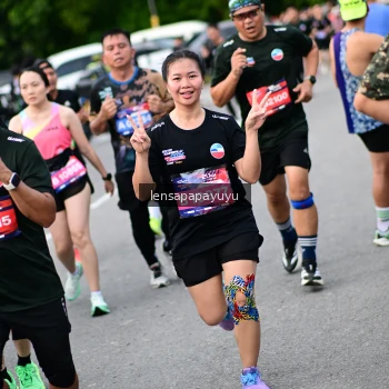 Runner Photo 4135141