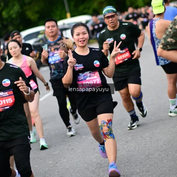 Runner Photo 4135147