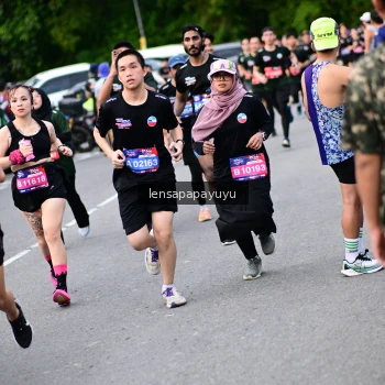 Runner Photo 4135177
