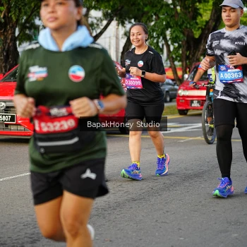 Runner Photo 4135192