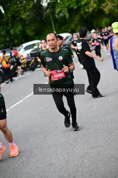 Runner Photo 4135205