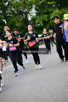 Runner Photo 4135209