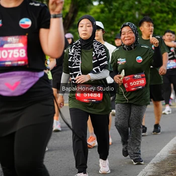 Runner Photo 4135221