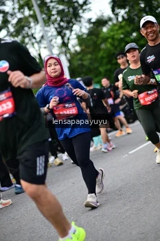 Runner Photo 4135246