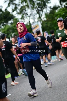 Runner Photo 4135253