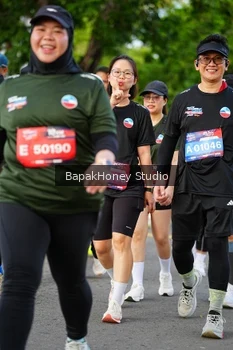 Runner Photo 4135254