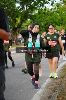 Runner Photo 4135261