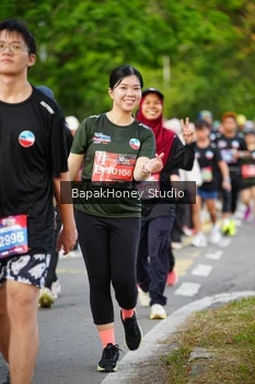 Runner Photo 4135263