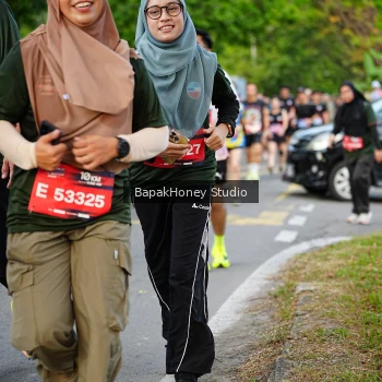 Runner Photo 4135271