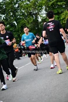 Runner Photo 4135282