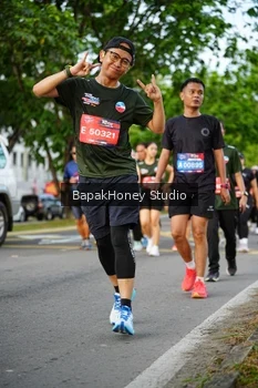 Runner Photo 4135287